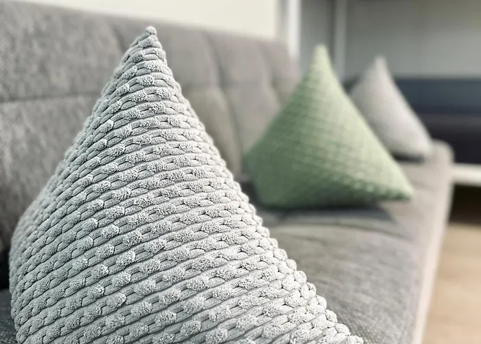 Neuwertiges Mit Schnellem Wlan, Glasfaser, Kostenlose Privatparkplatz Auch Fuer Transporter Geeignet R24 Appartamento *